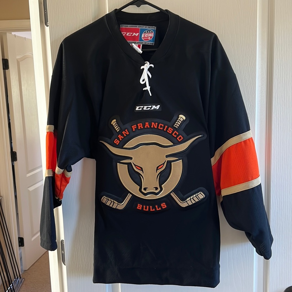 San Francisco bulls hockey jersey